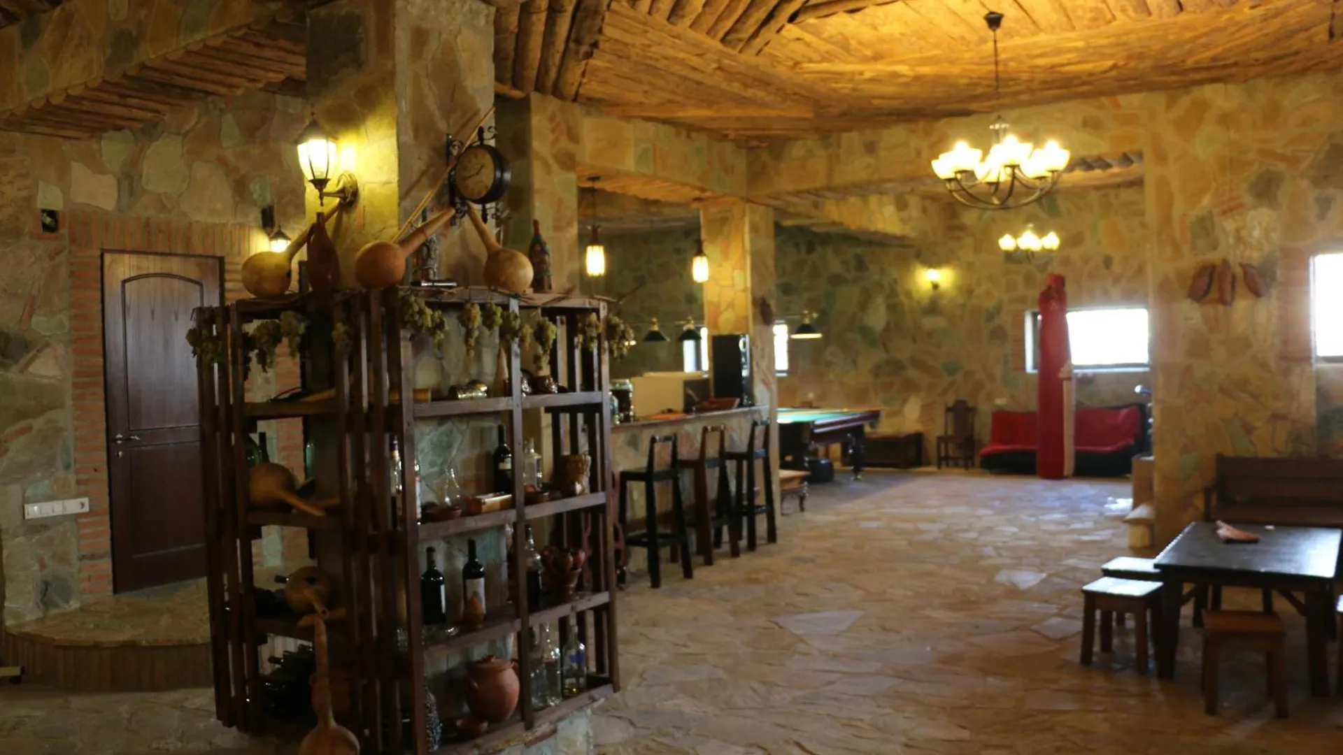 Konstantine'S Wine Cellar In Tbilisi Free Wine & Chacha Ξενοδοχείο Πανσιόν