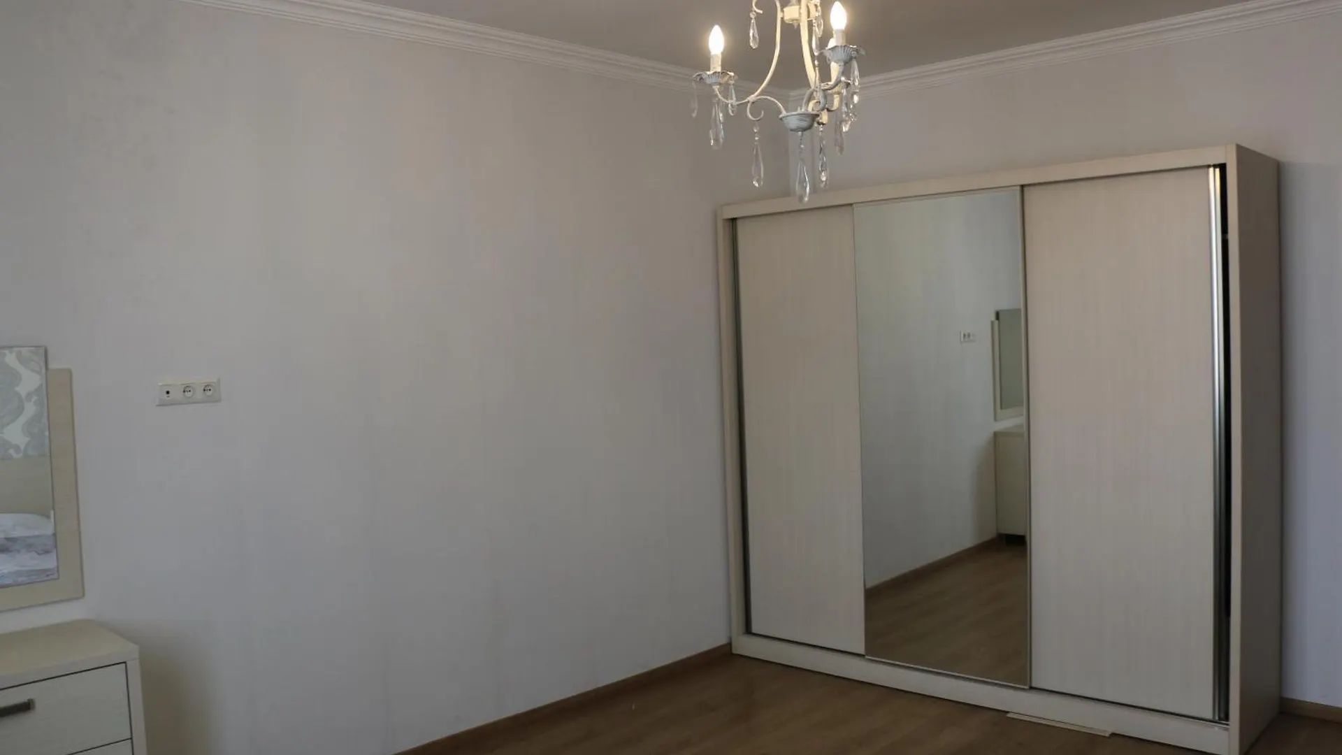 Konstantine'S Wine Cellar In Tbilisi Free Wine & Chacha Ξενοδοχείο